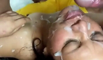 WANITA Penggila Pejuh.jpg